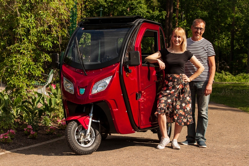 Kontio Autokruiser Punainen S hk mopoauto Skootterikauppa