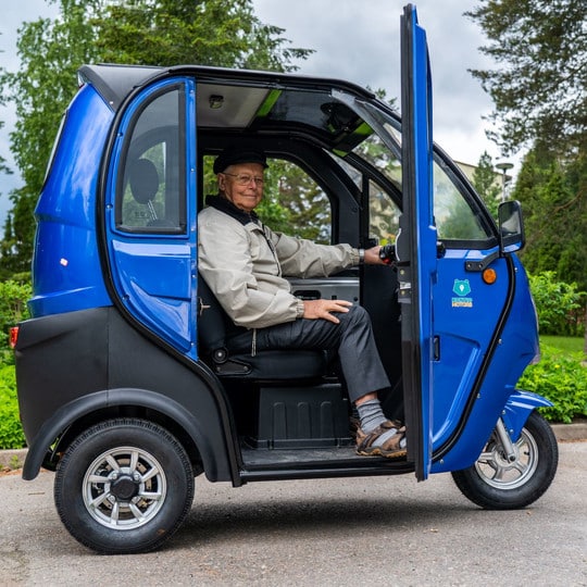 Kontio Autokruiser Sininen S hk mopoauto Skootterikauppa