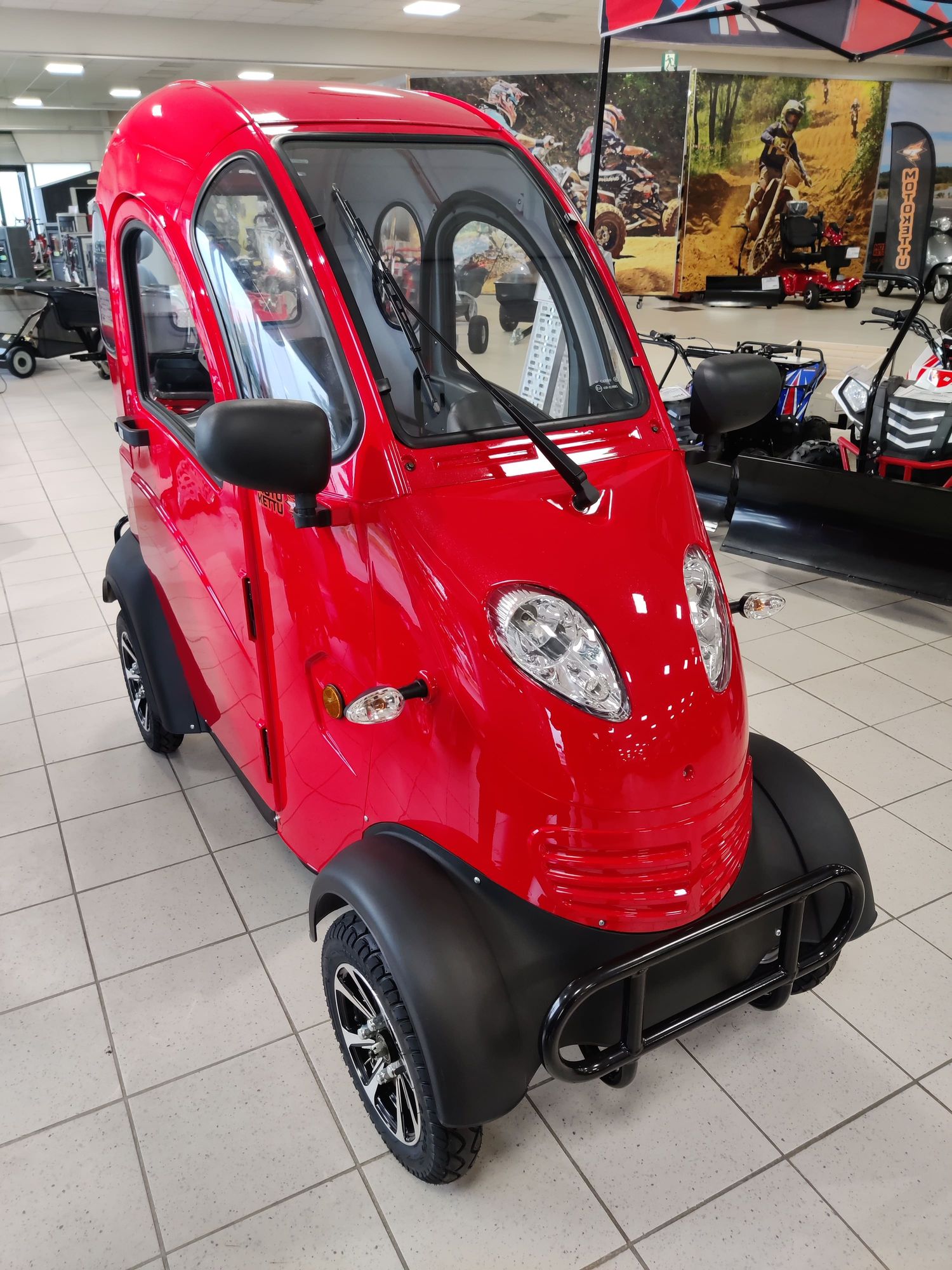 Vire SQ1 Hytillinen S hk mopoauto Punainen